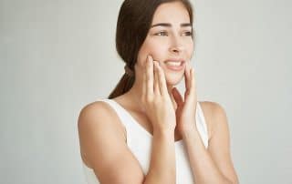 What you should know about teeth clenching