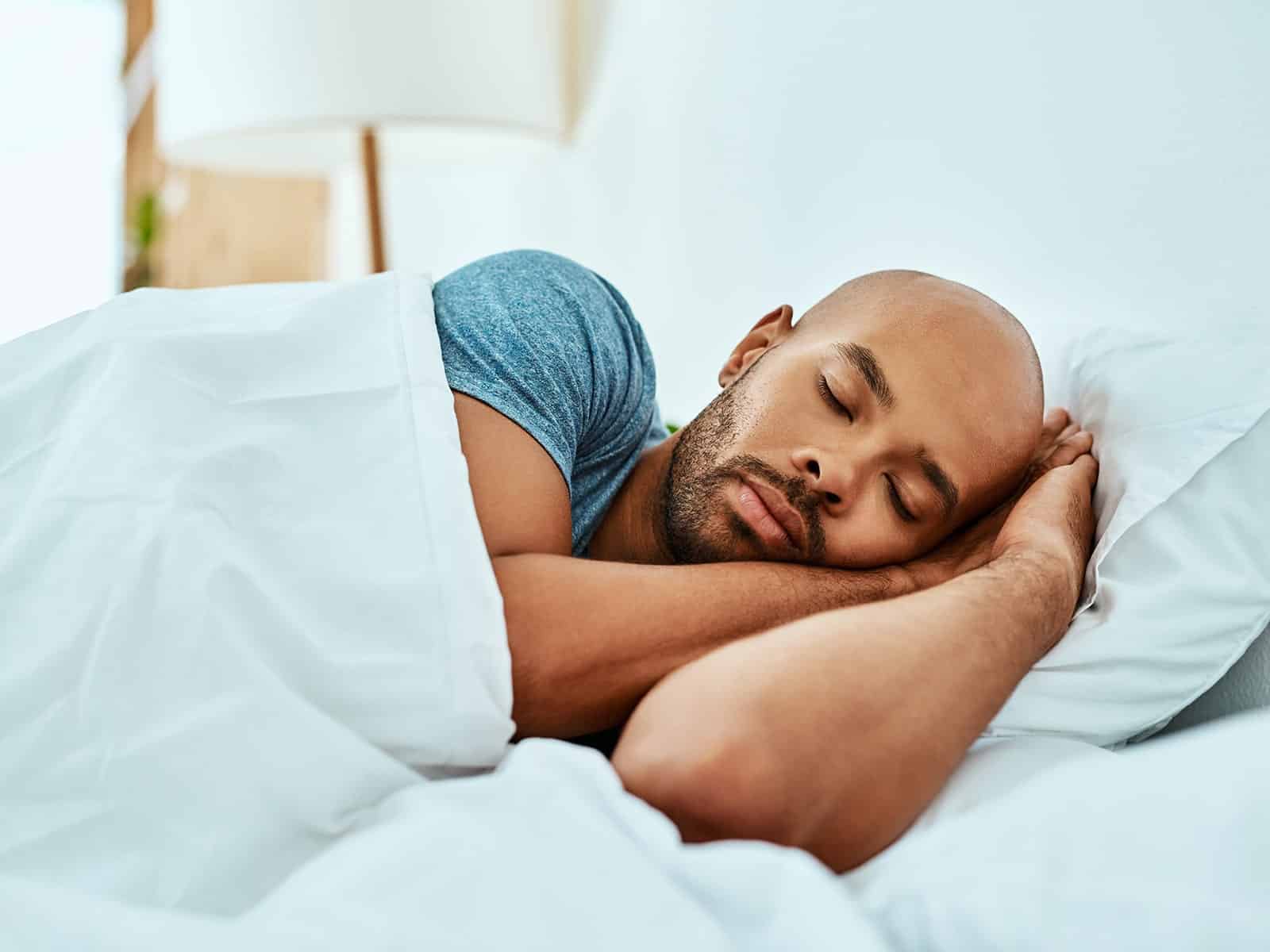 Best sleeping positions for people with sleep apnea